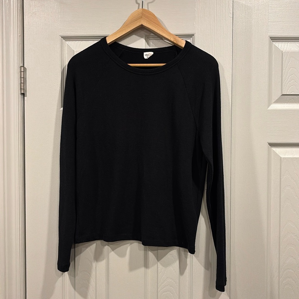 Wilfred free XS black crew shirt